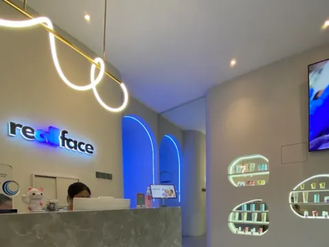 Klinik Kecantikan BSD City - Reallface