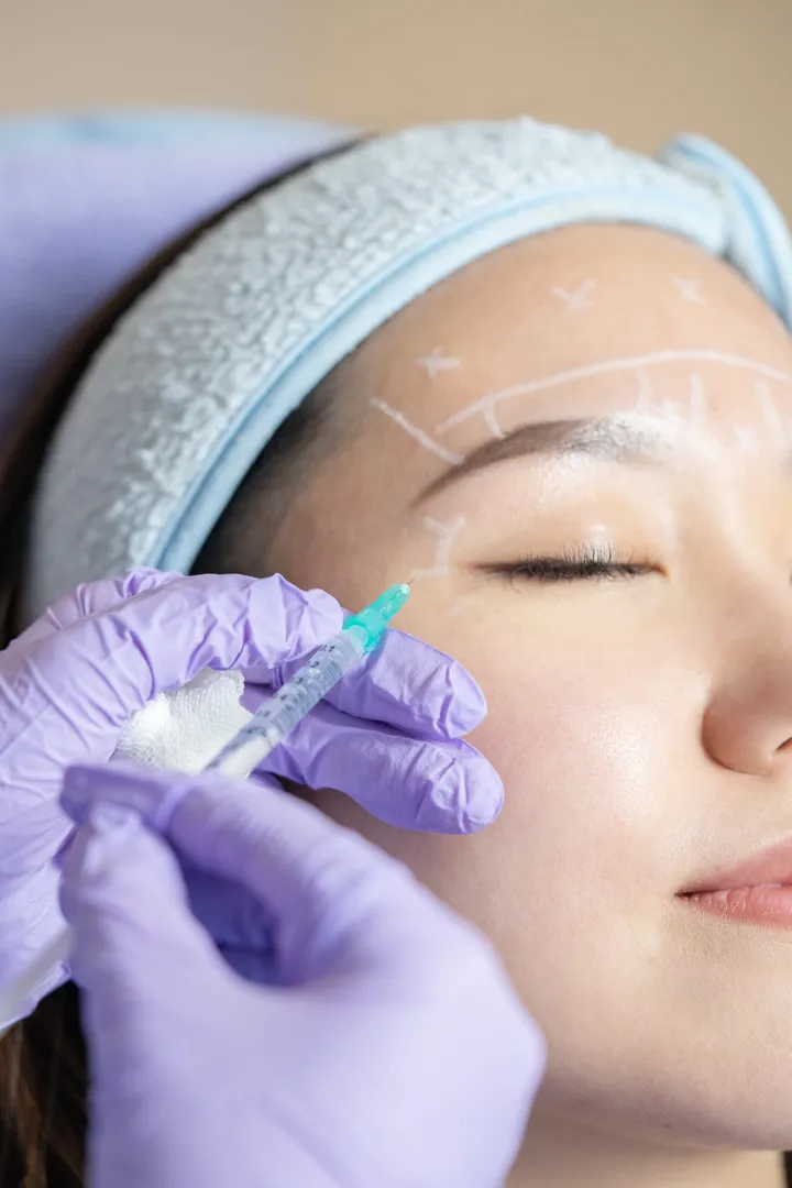 layanan perawatan filler wajah klinik kecantikan reall face